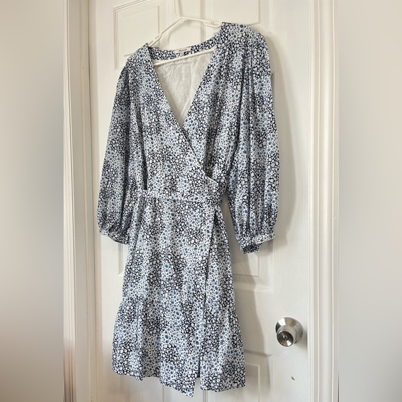 Madewell Plus Crinkle Wrap Mini Dress Blue Floral 20W - Picture 10 of 10
